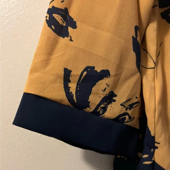 🆕 EMERY ROSE MUSTARD/BLACK LADIES BLOUSE (1XL) NIB - Picture 4 of 7